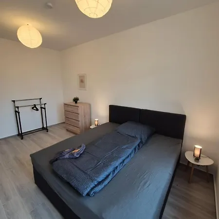 Stuttgart Skyline - 3 Schlafzimmer